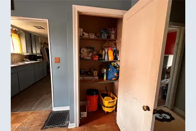 45594 State Route 558, New Waterford, OH 44445 - Photo 16