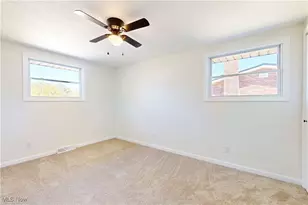 704 Douglas Ave, Wintersville, OH 43953 - Photo 14