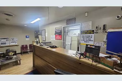 5110 Brookpark Road, Loveland, OH 44134 - Photo 2