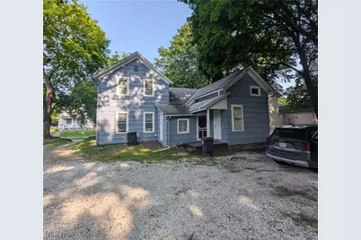 675 Sherman Street, Akron, OH 44311 - Photo 2