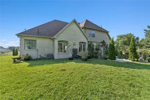 2484 E Smiley Rd, Shelby, OH 44875 - Photo 40