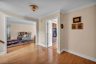 5671 Bastille Place, Columbus, OH 43215 - Photo 12