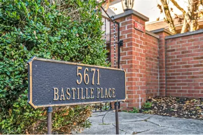 5671 Bastille Place, Columbus, OH 43215 - Photo 4