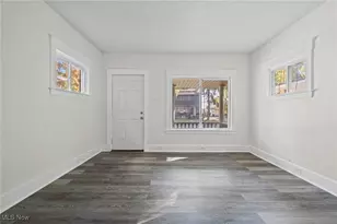 3902 W 37th St, Loveland, OH 44109 - Photo 2