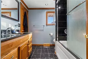 5658 N Circle View Dr, Green Hills, OH 44131 - Photo 20