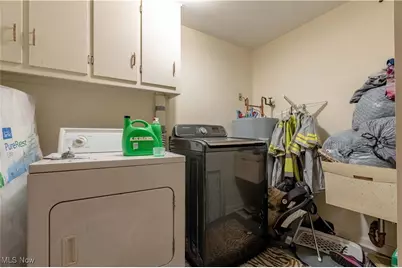 1715 High Street, Louisville, OH 44641 - Photo 32