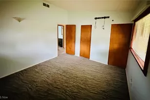 2912 Clearfield Ave, Akron, OH 44314 - Photo 8