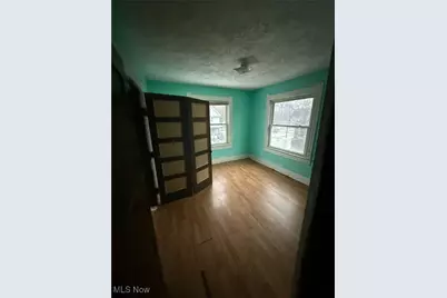 7106 Lawnview Avenue, Loveland, OH 44103 - Photo 18