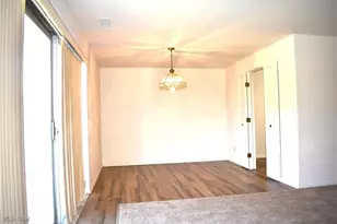 255 N Portage Path, Akron, OH 44303 - Photo 6