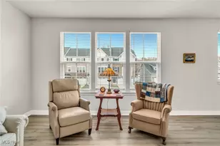 836 Carnation Ct, Akron, OH 44303 - Photo 12