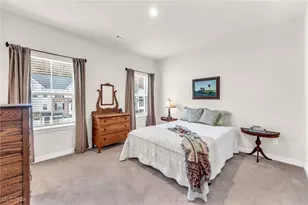 836 Carnation Ct, Akron, OH 44303 - Photo 16