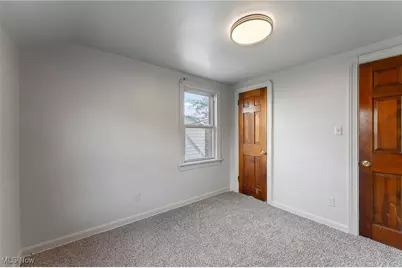 269 W Dennick Avenue, Youngstown, OH 44504 - Photo 22