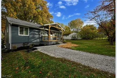 213 Klinger Street, Coventry, OH 44319 - Photo 4