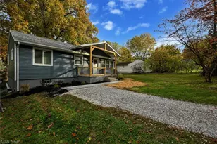 213 Klinger St, Coventry, OH 44319 - Photo 4