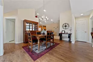 1409 Newman Dr, Brunswick Hills, OH 44212 - Photo 20