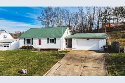 1126 Colegate Drive, Marietta, OH 45750 - Photo 1