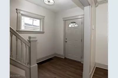 209 Clark Street, Elyria, OH 44035 - Photo 4