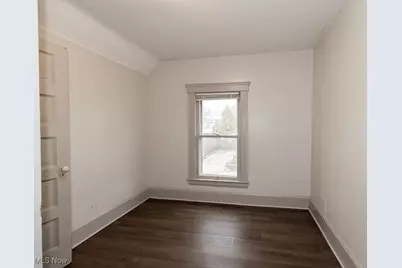 209 Clark Street, Elyria, OH 44035 - Photo 16