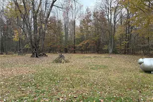 1523 Vermilion Rd, Vermilion, OH 44089 - Photo 4