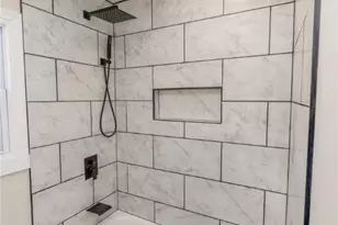 1184 Niagara Ave, Akron, OH 44305 - Photo 8