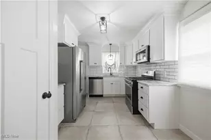 56 Jeffrey Ln, New Middletown, OH 44442 - Photo 6