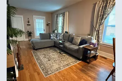 1329 W 7th Street, Lorain, OH 44052 - Photo 8