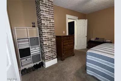 1329 W 7th Street, Lorain, OH 44052 - Photo 18