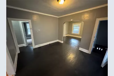 614 E 97th Street, Loveland, OH 44108 - Photo 6
