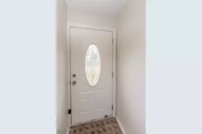 3742 E Antisdale Road, South Euclid, OH 44118 - Photo 4