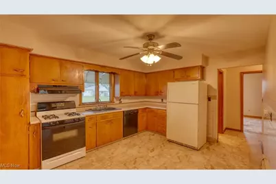 177 Greenwood Avenue, Byesville, OH 43723 - Photo 8