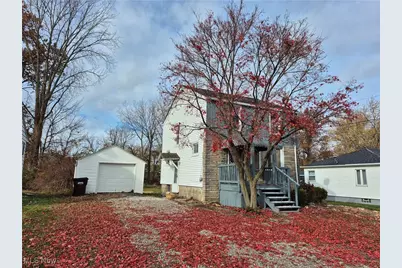4962 Oroszy Avenue, Lorain, OH 44052 - Photo 2