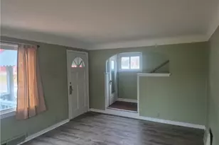 4962 Oroszy Ave, Lorain, OH 44052 - Photo 6