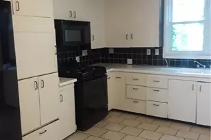 383 Aqueduct St, Akron, OH 44303 - Photo 4