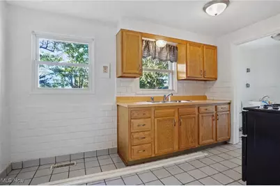 8284 Westmoor Road, Mentor, OH 44060 - Photo 20