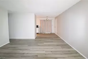 6158 Mark Rd, Huber Heights, OH 44146 - Photo 2