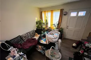 22751 Fox Ave, Euclid, OH 44123 - Photo 4