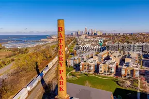 1260 W 70th St, Loveland, OH 44102 - Photo 2