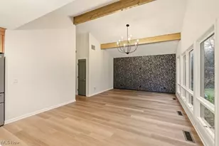 294 S Park Dr, Aurora, OH 44202 - Photo 6