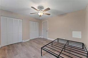 103 Gladstone St, Campbell, OH 44405 - Photo 12