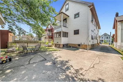 2287 Ogontz Avenue, Oakwood, OH 44107 - Photo 30