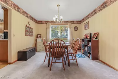 11676 Lair Road NE, Alliance, OH 44601 - Photo 8