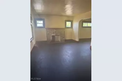 102 E Boston Avenue, Youngstown, OH 44507 - Photo 4