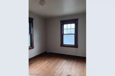 3303 Idlewood Avenue, Youngstown, OH 44511 - Photo 6