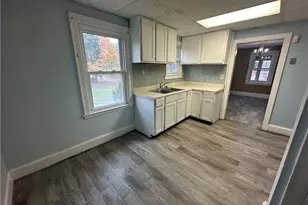 565 Teddy Ave, Akron, OH 44305 - Photo 8