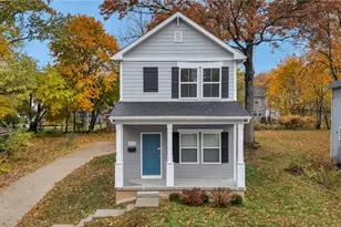 492 Douglas St, Akron, OH 44307 - Photo 2