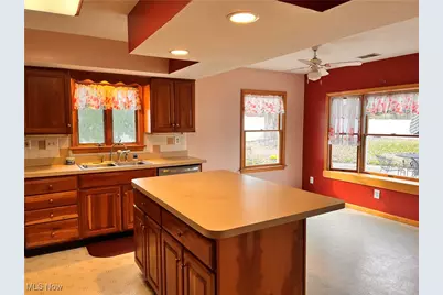 7029 Austinburg Road, Ashtabula, OH 44004 - Photo 6