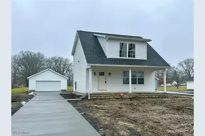 1575 Drexel Avenue NW, Warren, OH 44485 - Photo 1