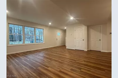 1575 Drexel Avenue NW, Warren, OH 44485 - Photo 2