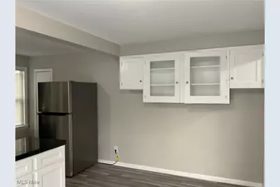 8002 Stockbridge Road, Mentor, OH 44060 - Photo 4