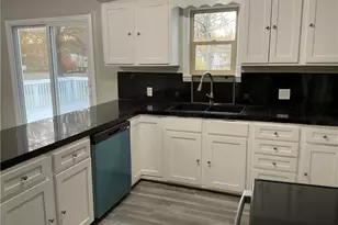 8002 Stockbridge Rd, Mentor, OH 44060 - Photo 6